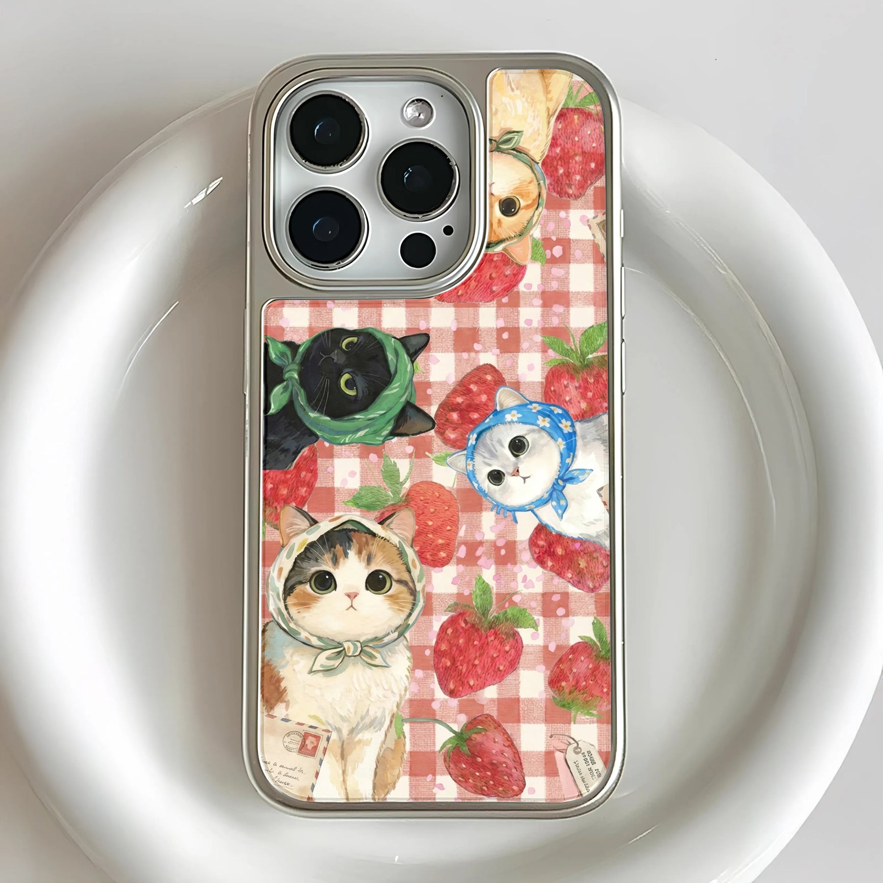 Funda para teléfono holográfica cromada con gato y fresa