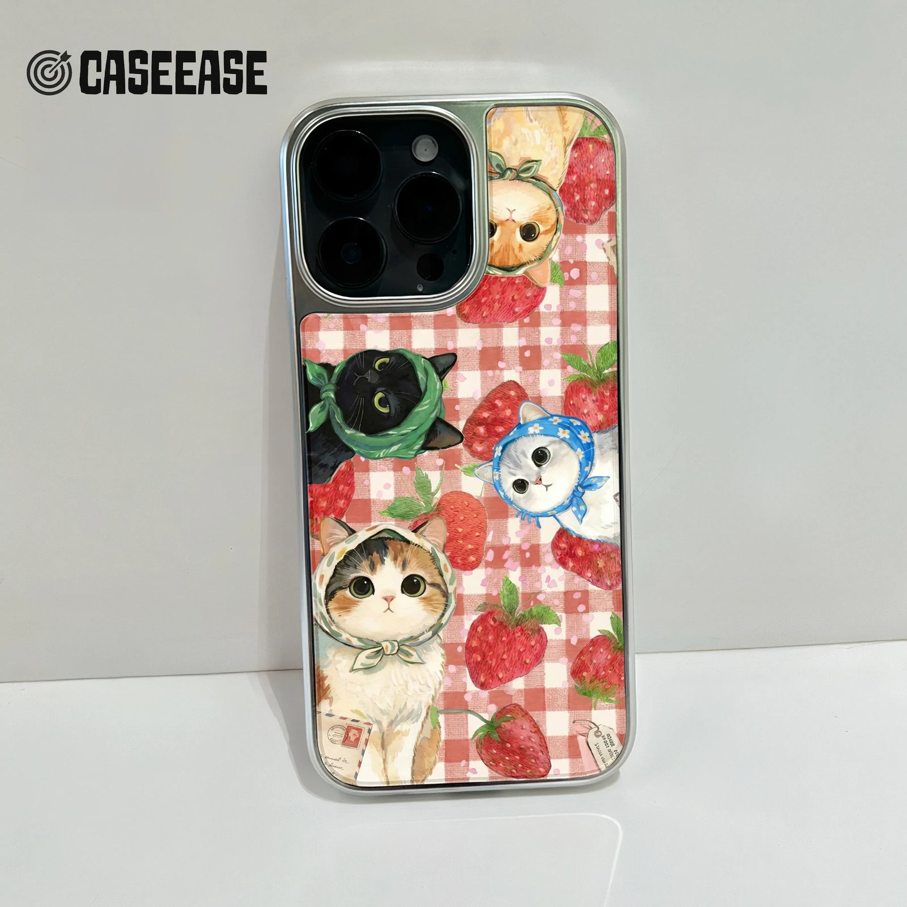 Funda para teléfono holográfica cromada con gato y fresa