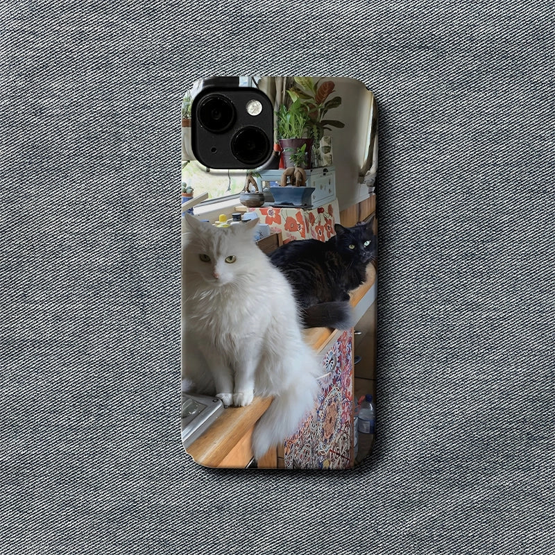 Charming Dual Cats Phone Case 2025 – Cozy Home Vibes