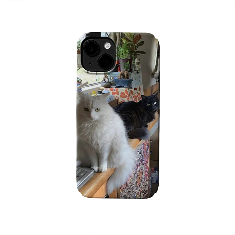 Charming Dual Cats Phone Case 2025 – Cozy Home Vibes