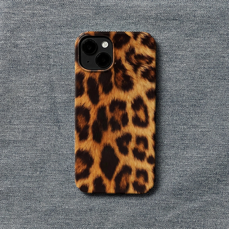 Luxurious Dark Brown Leopard iPhone Case – Sophisticated Style