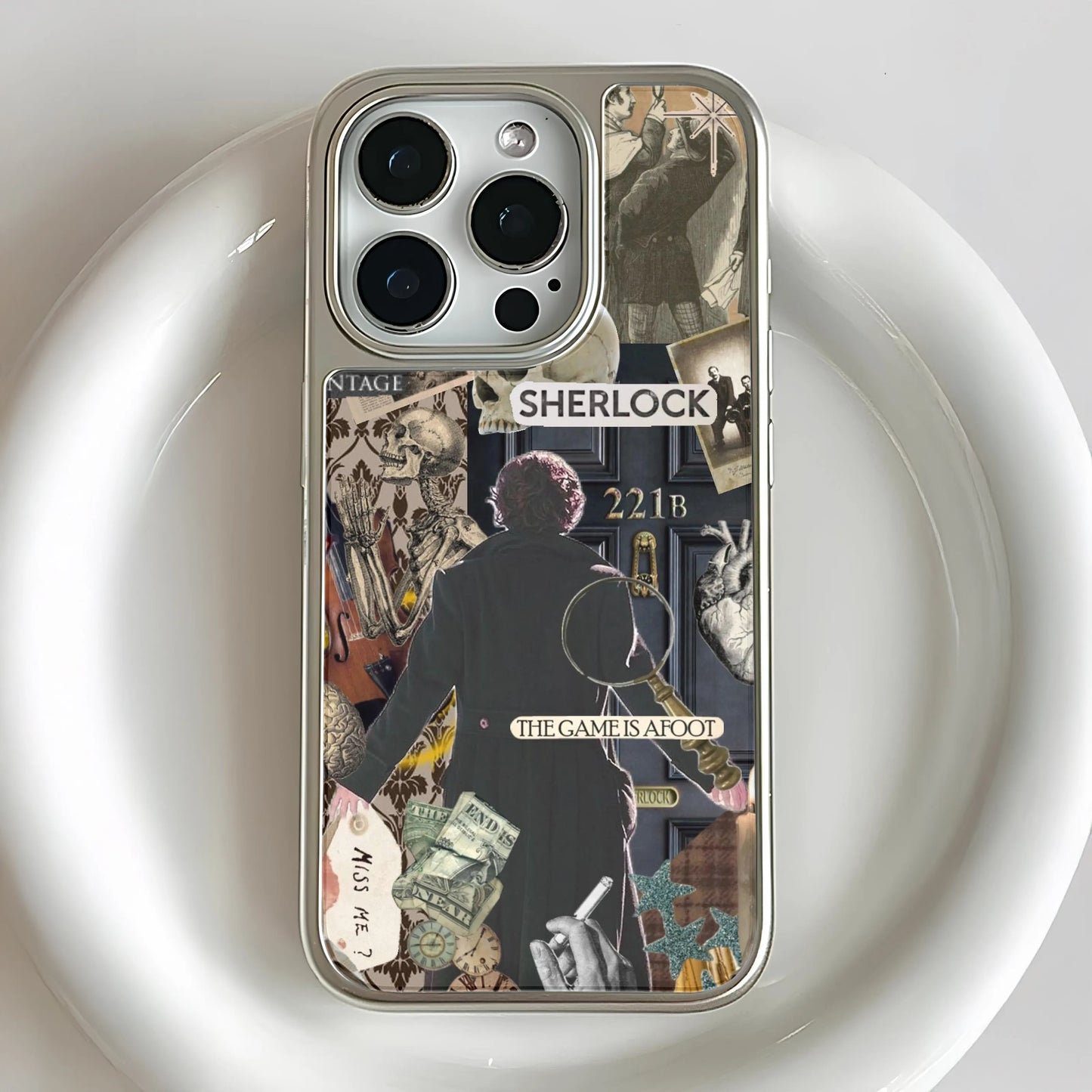 Funda holográfica cromada Sherlock para teléfono: estética vintage con diseño 221B