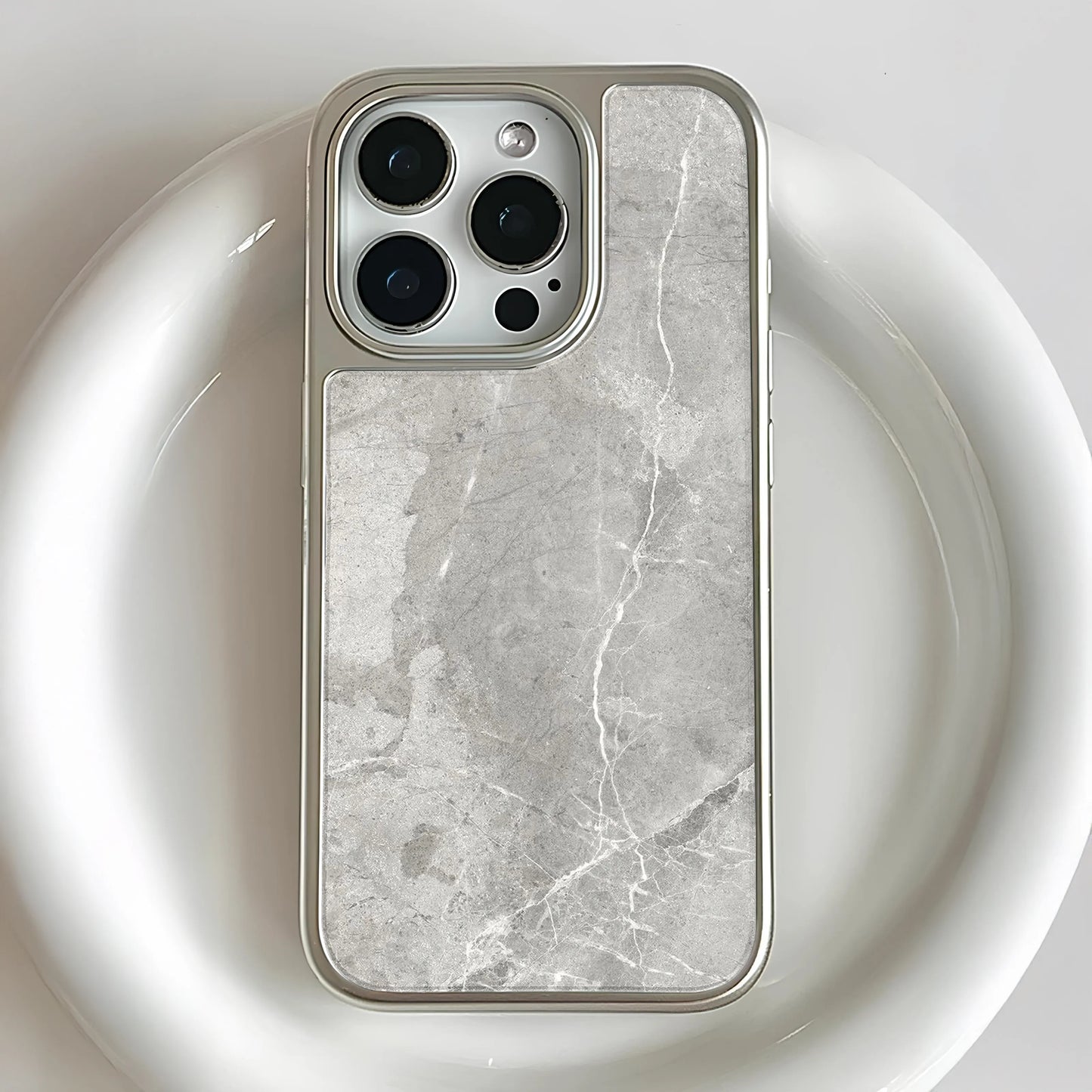 Holographic Chrome iPhone 15 Pro Case - Elegant Grey Marble Design
