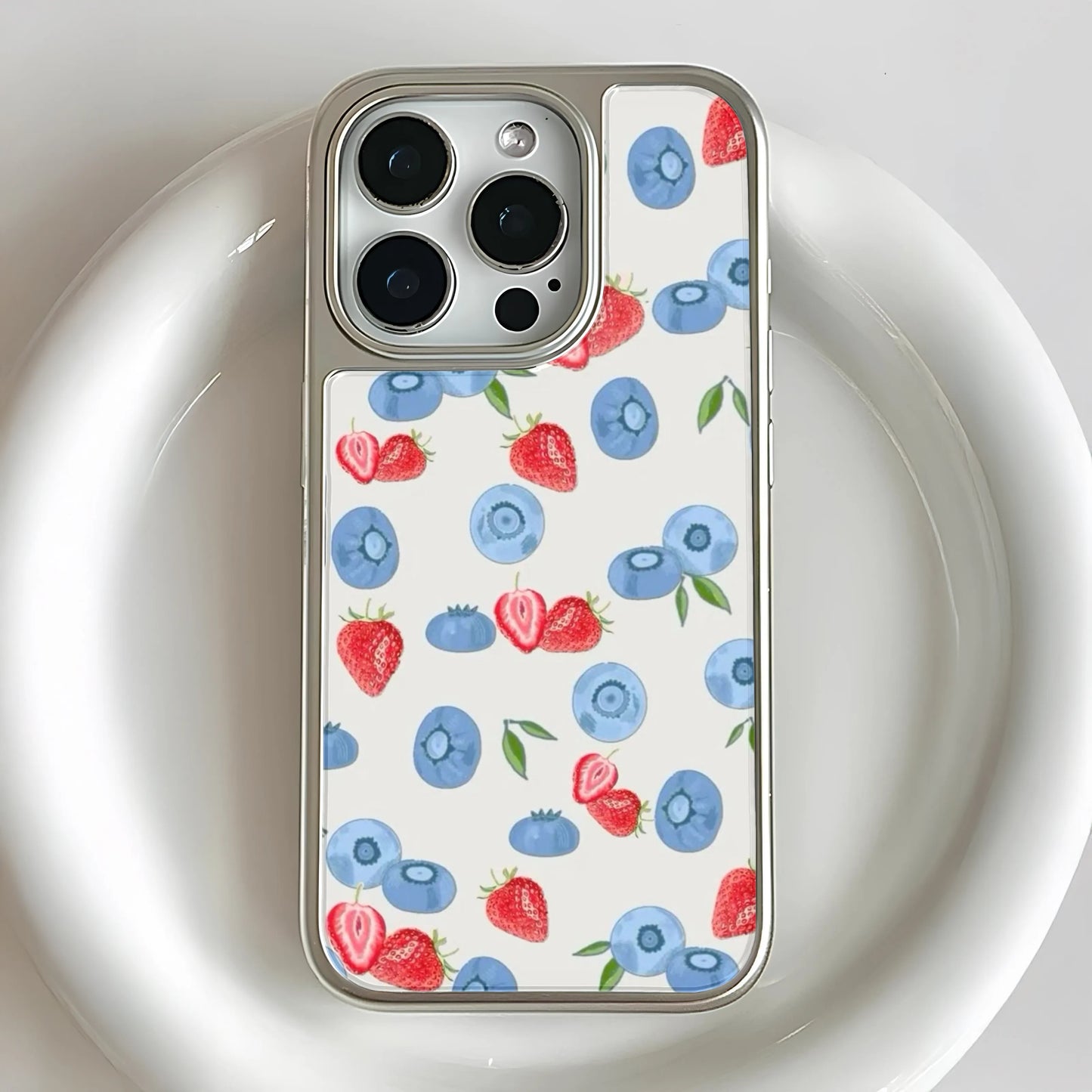 Funda holográfica para teléfono con diseño de bayas y cromo: elegante diseño de frutas