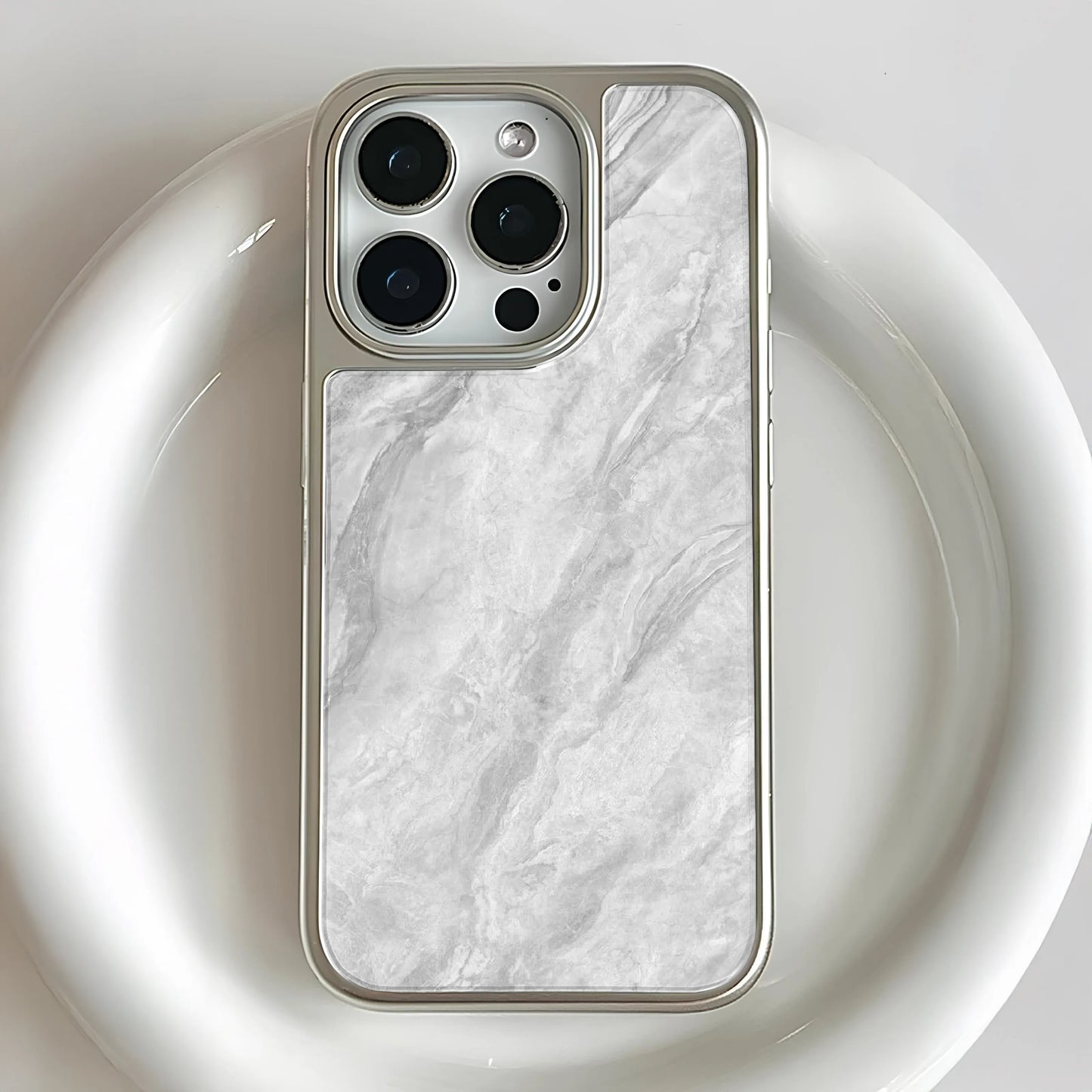 Holographic Chrome iPhone 15 Pro Marble Case - Elegant Grey Finish