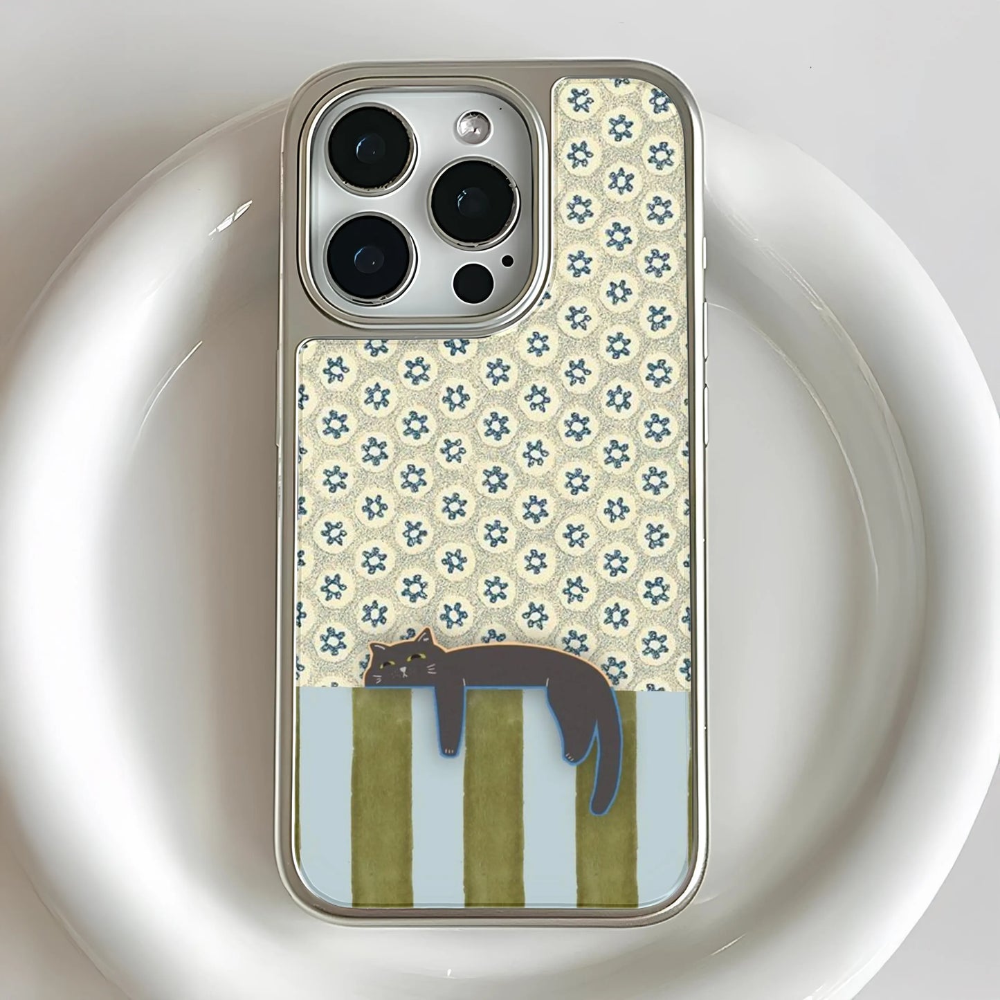 Funda holográfica cromada con diseño de gato - Diseño floral vintage