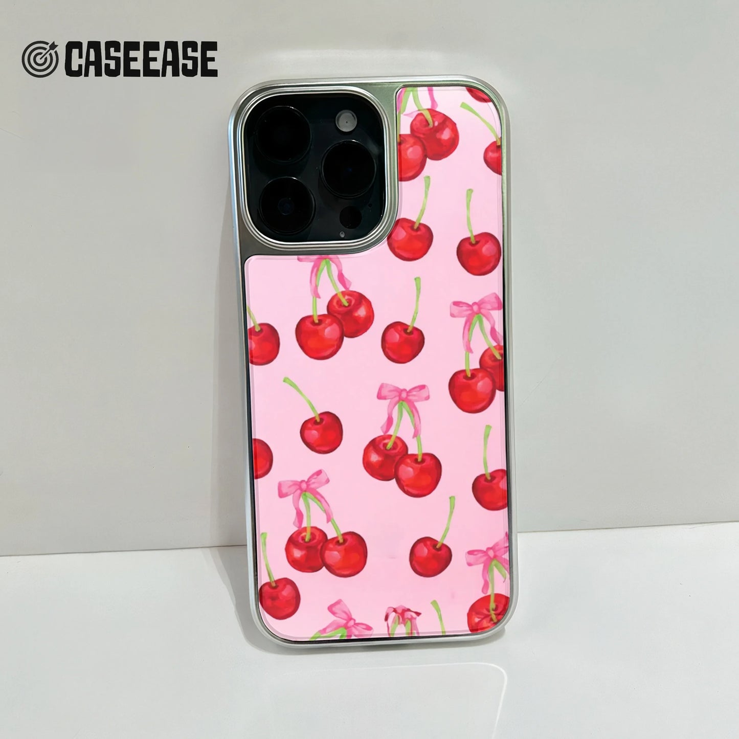 Funda para teléfono con diseño de flor de cerezo: vibrante diseño de cereza sobre fondo rosa suave