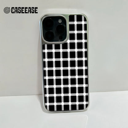 Funda holográfica cromada para iPhone 14 Pro - Diseño de lunares blancos y negros