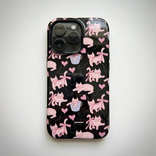 Cute Cat Pattern Phone Case for Animal Lovers